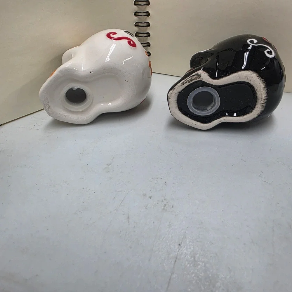 World Market Sugar Skull Salt and Pepper Shakers Set Day of the Dead Ceramic - Picture 8 of 8